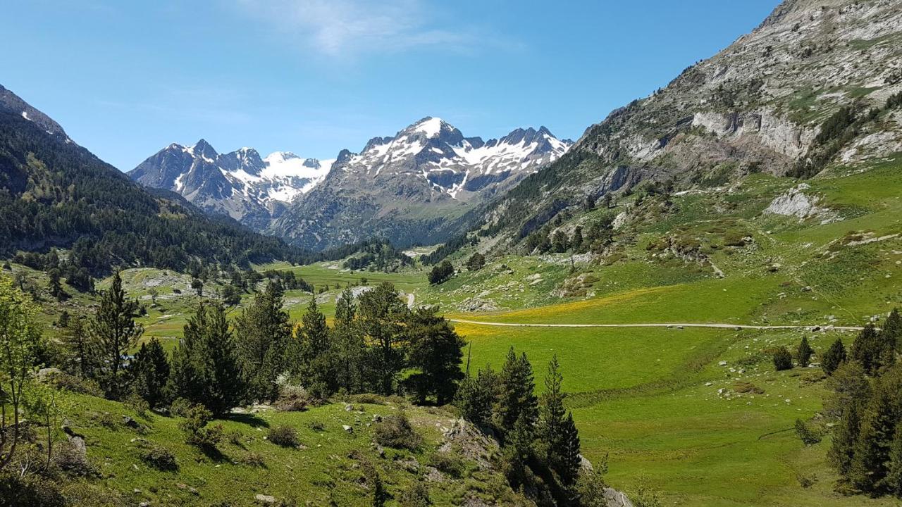 Escuadros Appartamento Benasque Esterno foto